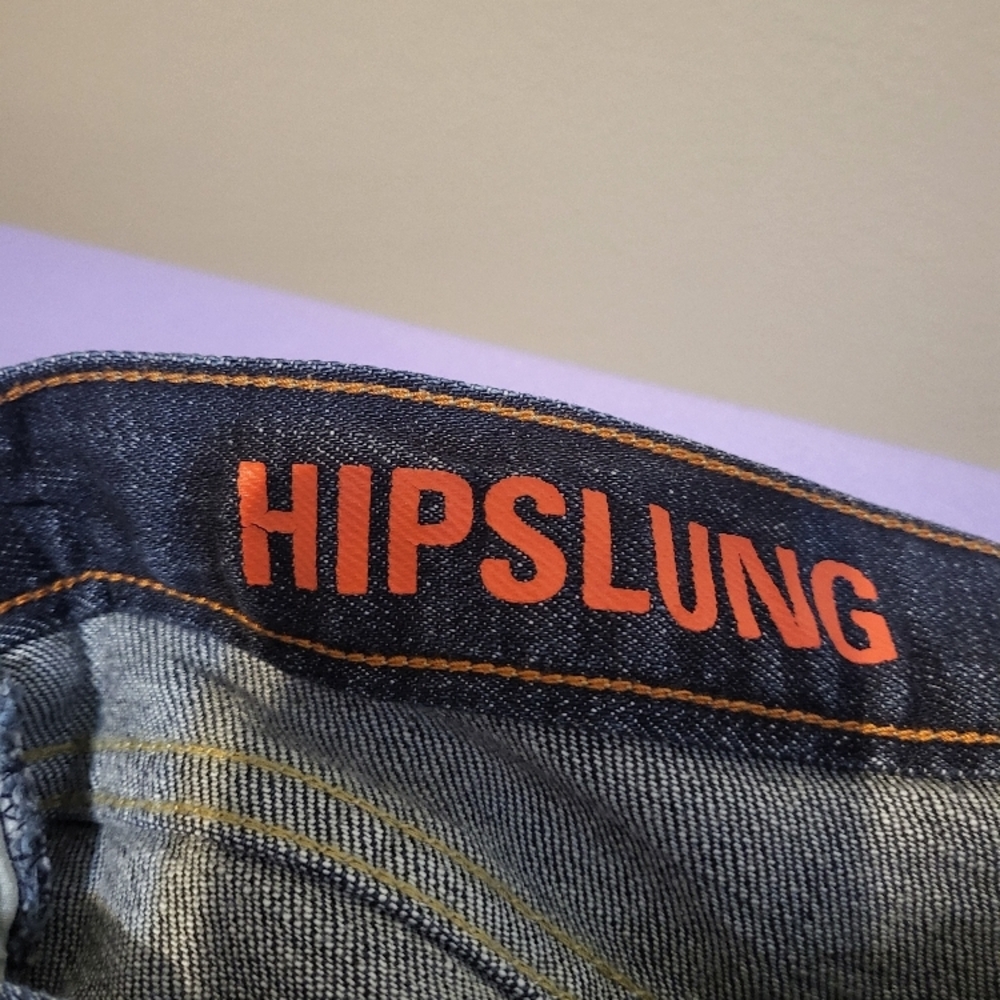 Levi's Dark Wash Denim Jeans - Picture 7 of 9
